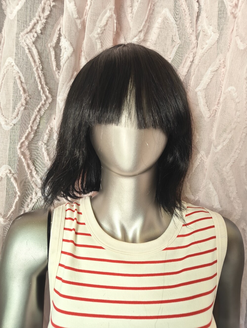 Classic Straight Bob Wig with Blunt Bangs - Picture 4 of 10